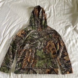 Under Armour Camouflage Sweat Shirt, Unisex Size Youth Small